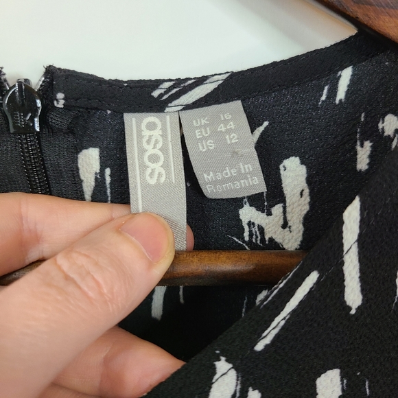 Asos Black & White Shift Dress Knee Length 12 - Picture 5 of 6